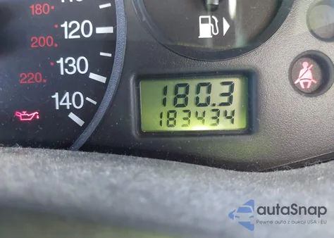 2005 Ford Focus Zx4 from USA, damaged, VIN 1FAFP34N65W197182